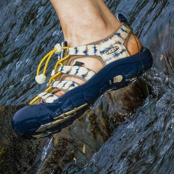 Women's Newport Retro Sandals KEEN x An Ko Rau (AN KO RAU MULTI)