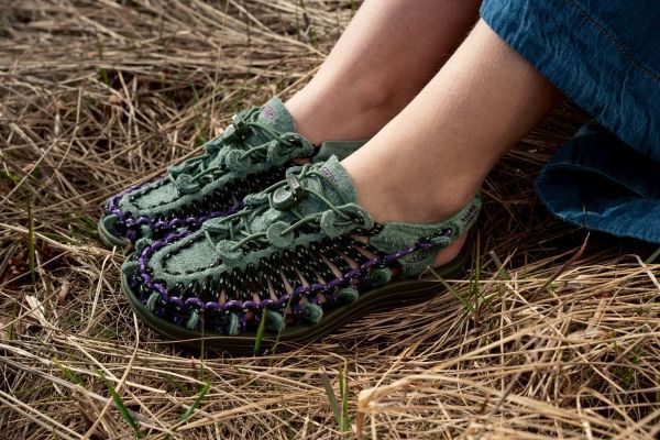 All Gender UNEEK LEA (GREEN SPRING) KEEN x Henrik Vibskov